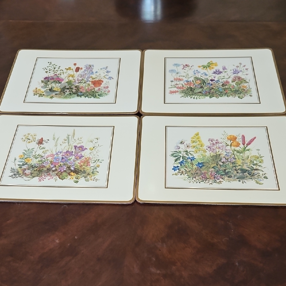 Floral Botanical Placemats Set of 4